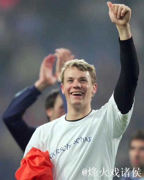 佩雷茨：诺伊尔堪称史上最佳门将；我的初衷是